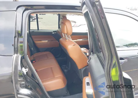 2014 Jeep Compass Limited из США, поврежденный, VIN 1C4NJDCB3ED705057